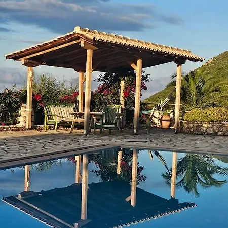 Quintabella Villa *