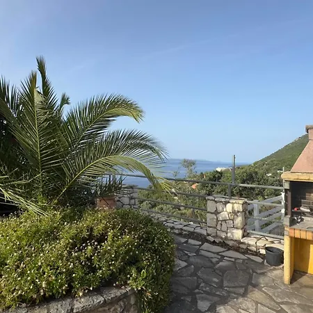 Quintabella Villa *