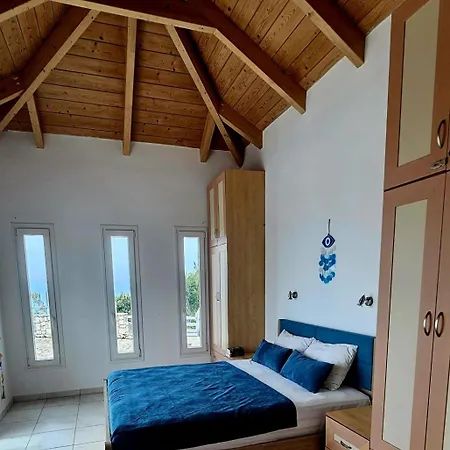 Quintabella Villa *